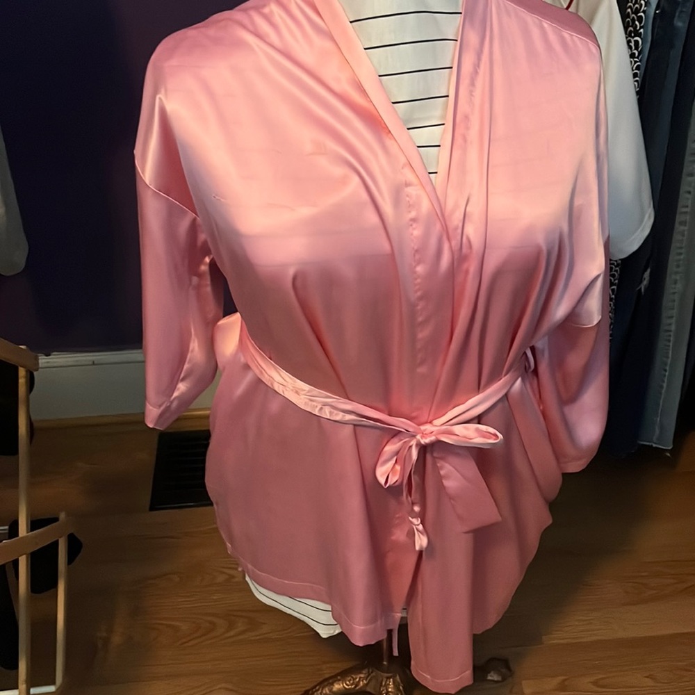 Victoria secret robe w pockets